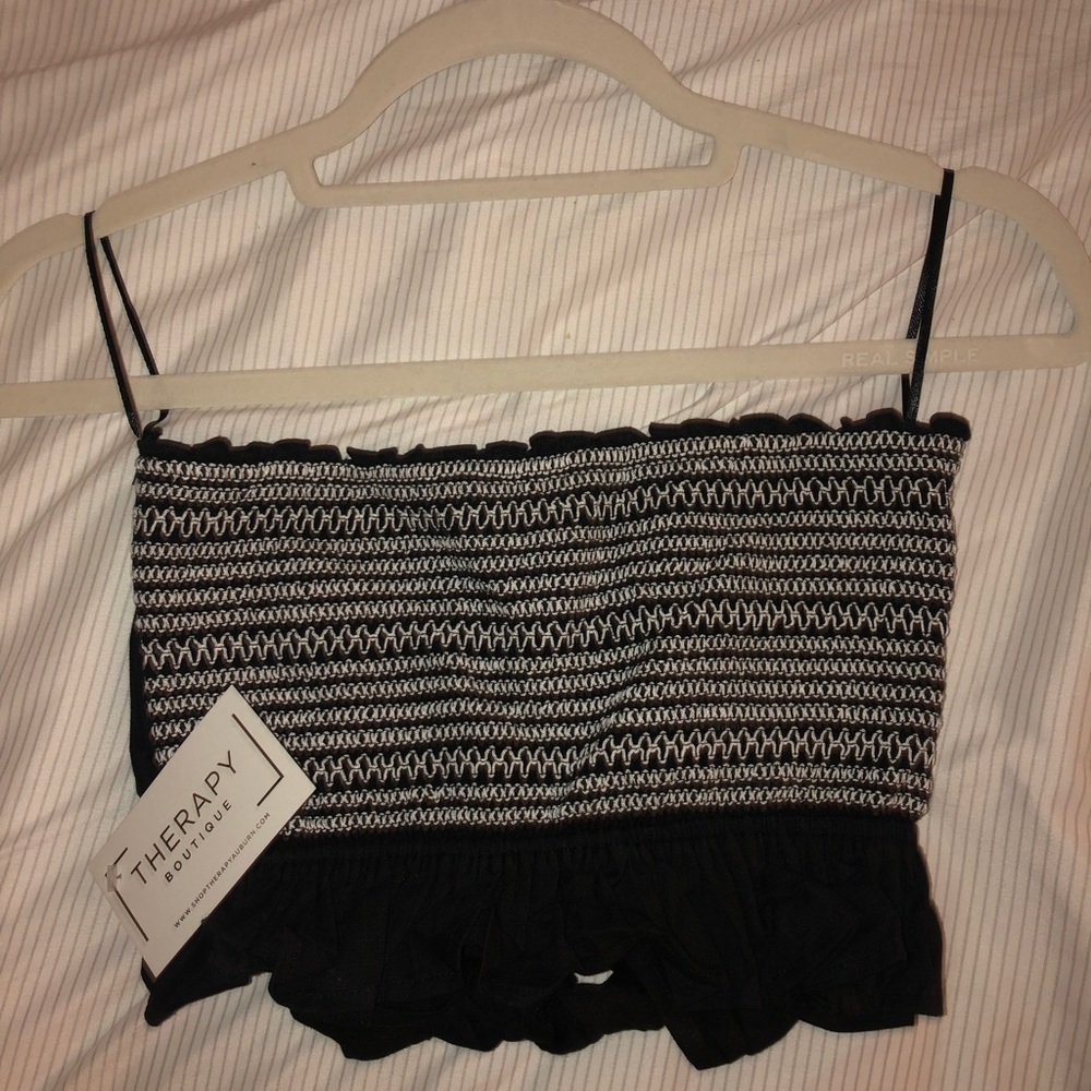 Black & white crop top